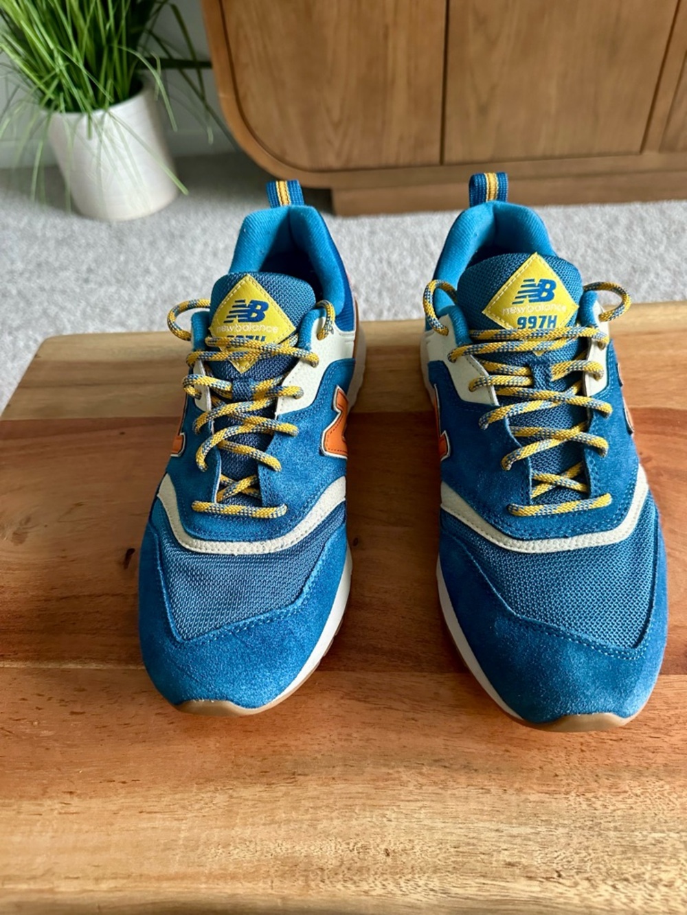 New Balance Men’s 997H Teal & Orange Sneakers